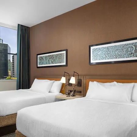 Hilton Garden Inn- Loop Hotel 3*