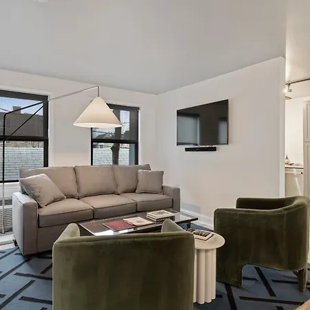 The Neighborhood - Lincoln Park 501 - Three Bedroom Penthouse Hotel *