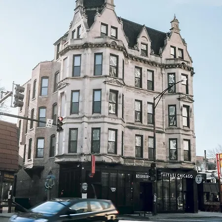 The Neighborhood - Lincoln Park 501 - Three Bedroom Penthouse *