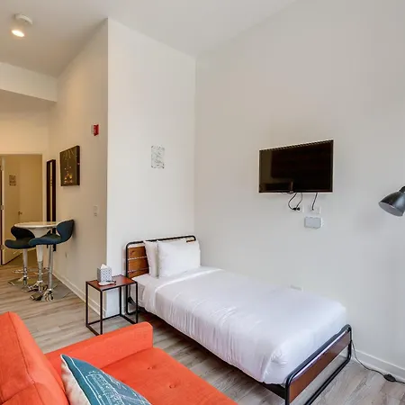 Hotel Ground Floor In By 747 Lofts Chicago
