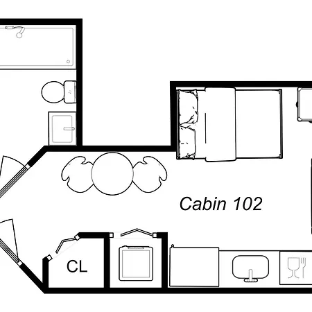 Ground Floor In By 747 Lofts * Chicago