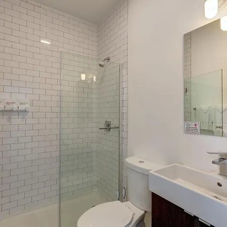 Hotel Ground Floor In By 747 Lofts Chicago