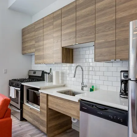 Ground Floor In By 747 Lofts Hotel