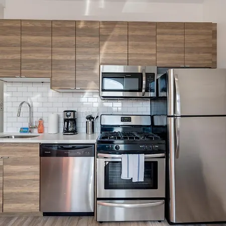Second Floor By 747 Lofts *