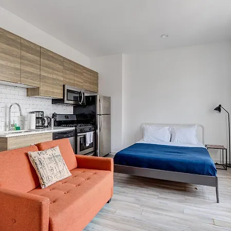 747 Lofts By Redawning - River West, Third Floor Chicago