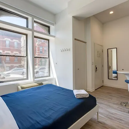 Ground Floor In By 747 Lofts