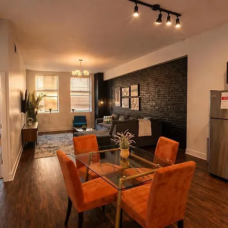 Stylish Cozy 3br 420 Friendly With Gym Near Mccormick Place, Grant Park And Soldier Field Apartment
