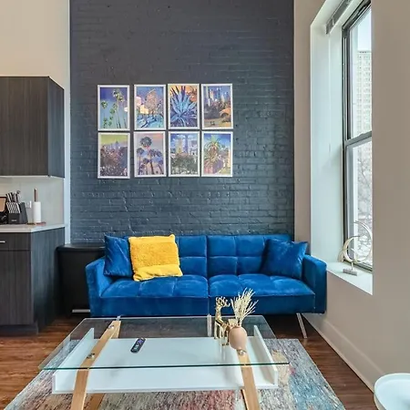 2br Escape With Optional Parking Near Mccormick Place, Navy Pier, Shedd Aquarium, And Millennium Park Apartment