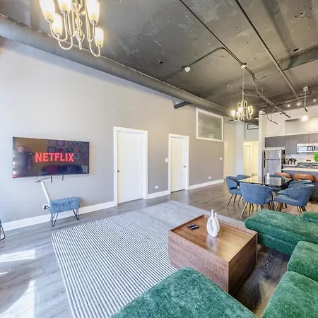 Cozy 3br Living In South Loop Near Mccormick Place, Soldier Field & Lakefront