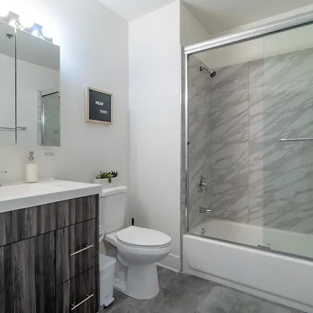 Apartment Bright And Stylish 2br On Michigan Ave Near Grant Park, Museum Campus And Lakefront