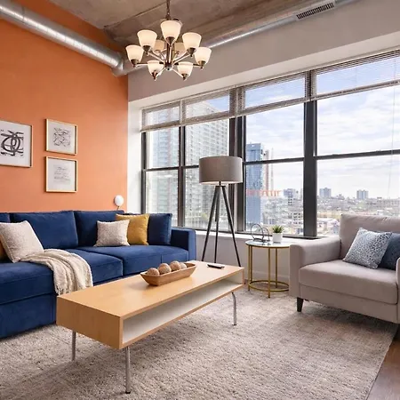 Modern 2br In South Loop With Optional Parking & Gym Access Near Museum Campus & Grant Park Apartment Chicago