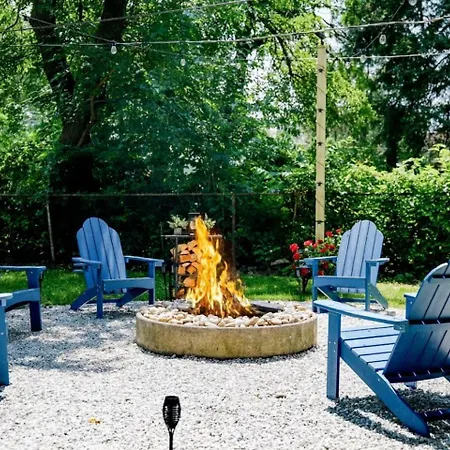 Sleeps 18 7br Gym Game Theater Holiday home *