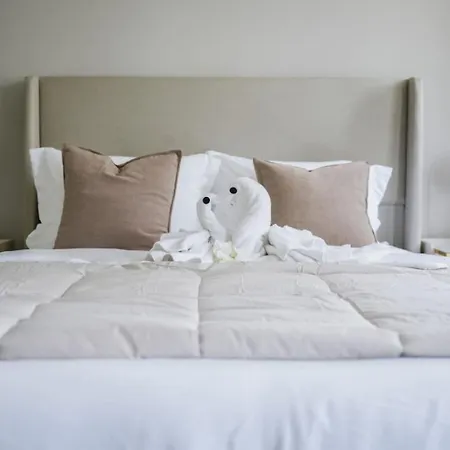 Sleeps 18 7br Gym Game Theater Chicago
