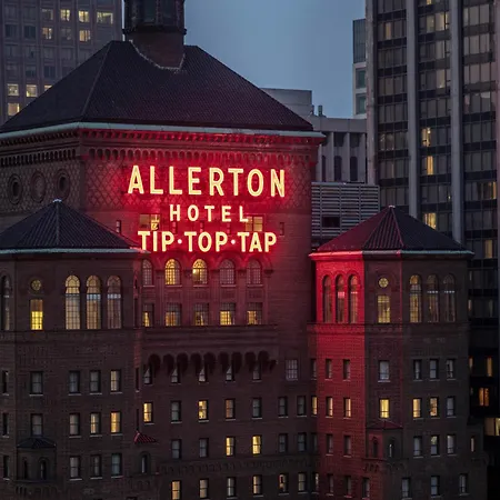 Warwick Allerton Chicago