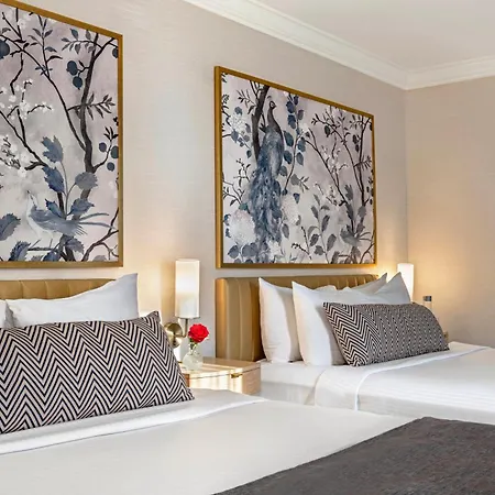 Warwick Allerton 4*