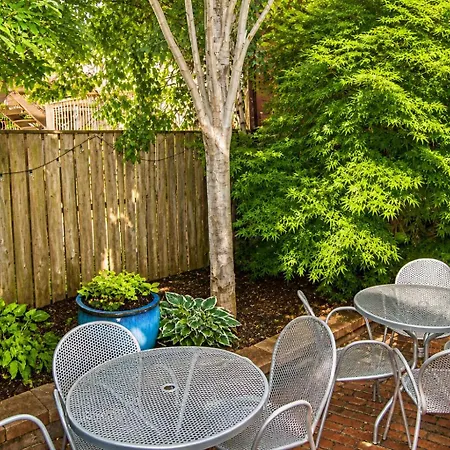 Bed & Breakfast House 5863- Chicago's Premier
