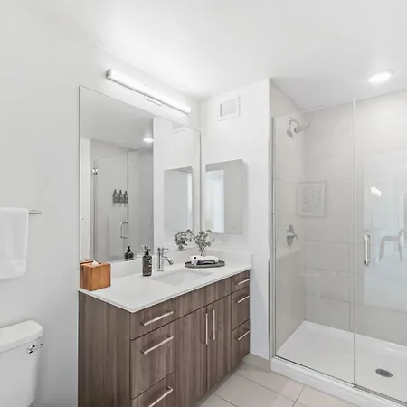 Hotel Sentral Michigan Avenue 3*