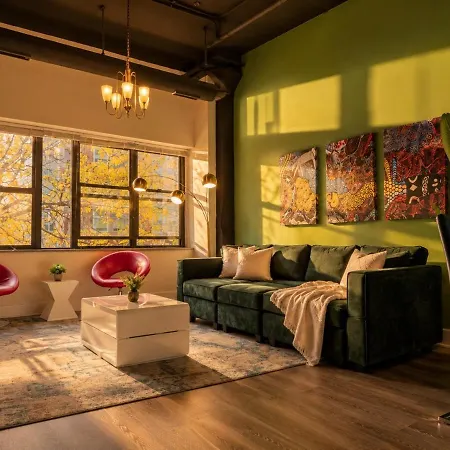 Ideal 3br Business Or Leisure In Fully Stocked Kitchen & Fast Internet With Optional Parking Near Soldier Field, Grant Park & Mccormick Place Apartment