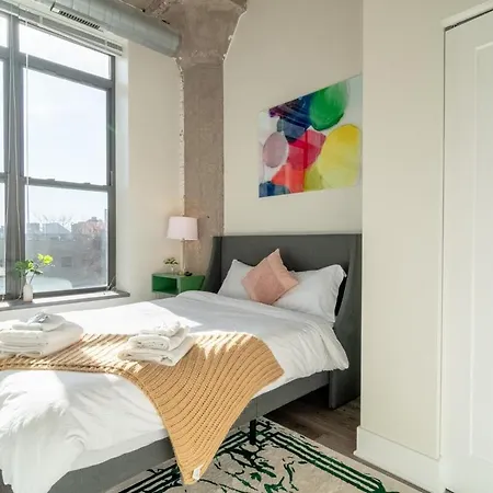 Apartment Mccormick Place Stylish Corner With Optional Parking And Gym Access Sleep 6 In South Loop