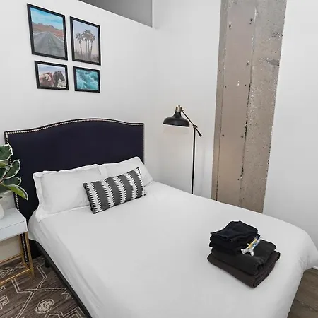 Mccormick Place: Modern Downtown Loft With Optional Parking Apartment Chicago