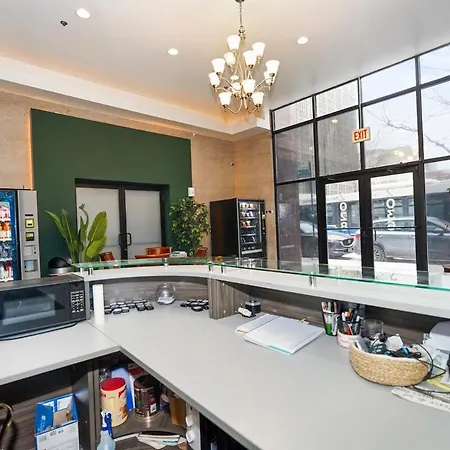 Convenient 2br In Prime Location With Gym Access & Optional Parking Near Mccormick Place And Soldier Field Apartment *