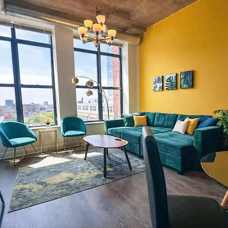 Convenient 2br In Prime Location With Gym Access & Optional Parking Near Mccormick Place And Soldier Field Apartment Chicago