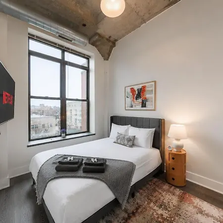 Apartment Mccormick 2br-2ba For 8 Guests With Optional Parking & Gym