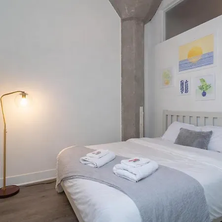 Modern 3br South Loop Living Family Unit Near Adler Planetarium & Mccormick Convention Center Chicago