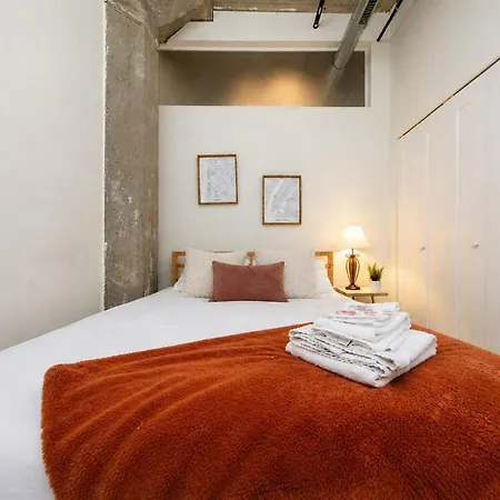 Family-friendly 3br Near Mccormick Place, Soldier Field & Shedd Aquarium, A Prime South Loop Spot