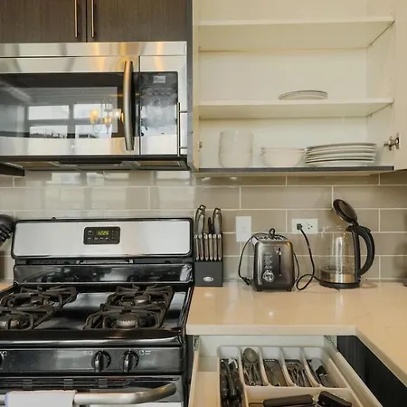 Apartment Cozy 2br With Optional Parking And Gym Access Near Field Museum, Lakefront & Mccormick Place
