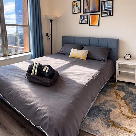 Apartment South Loop 3br Near Lakefront Trail, Field Museum & Adler Planetarium