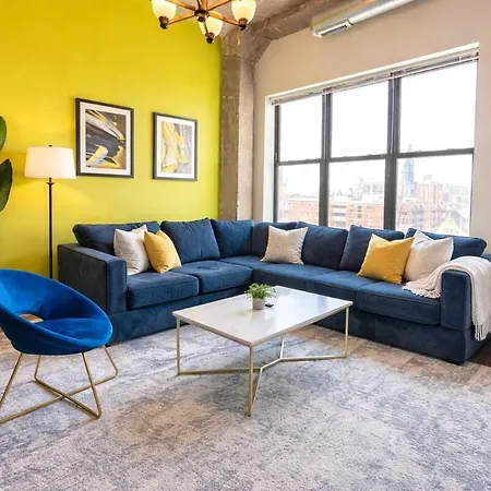 Luxury Cozy 2br With Optional Parking And Gym Access Near Mccormick Place, Lakefront And Soldier Field *