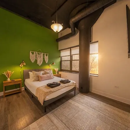 Modern 3br In South Loop With Optional Parking And Gym Access Near Mccormick Place, Chinatown And Soldier Field * Chicago