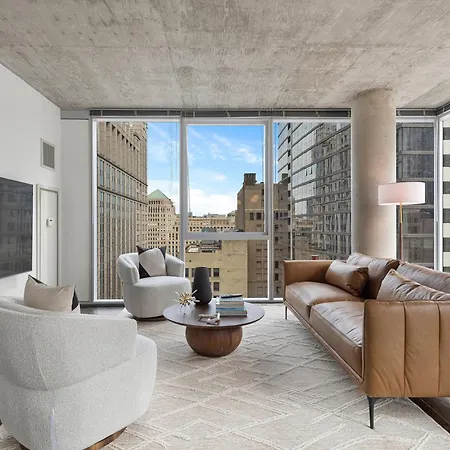Linea Luxury Living With Indoor Pool And Rooftop Views In The Loop Apartment Chicago
