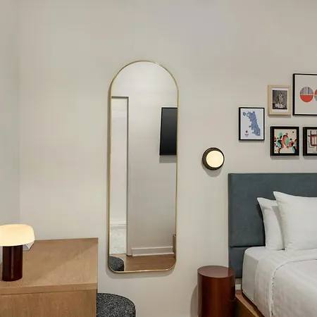 Found Hotels, Chicago, Series By Marriott 3* Chicago