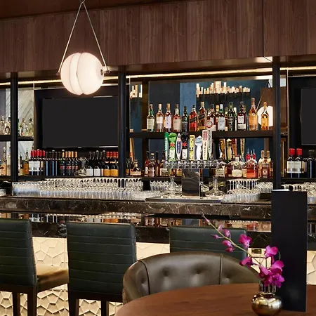Loews 4* Chicago