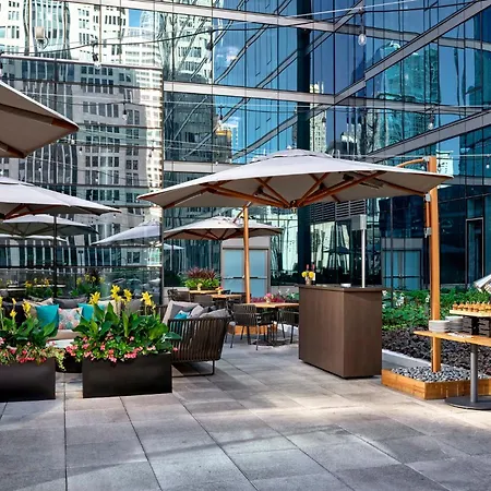Loews 4* Chicago
