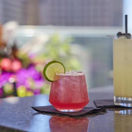 Hyatt Centric The Loop Hotel 4*