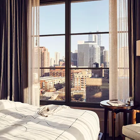 The Hoxton, 4*