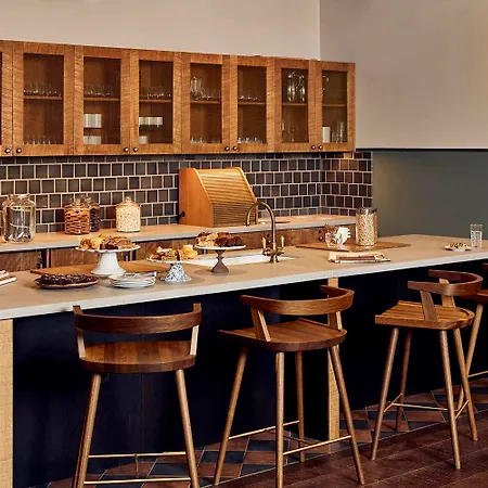 The Hoxton, Hotel