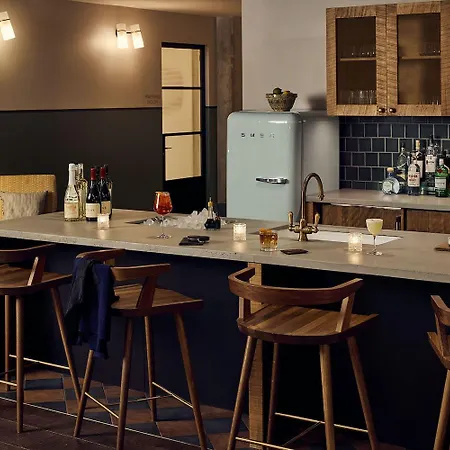 The Hoxton, 4*