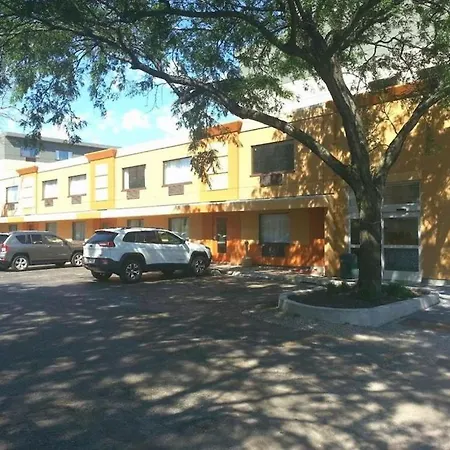 Shore Hotel 3*