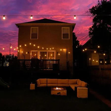 Game • Fire-pit • Playground • Gym • Billiard * Chicago