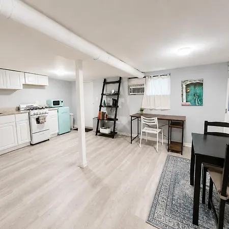 Apartment Cozy Logan Square Easy Access
