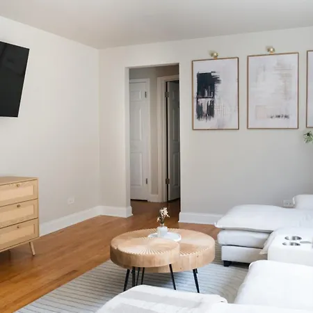2br • Newly Furnished Modern • Near O'hare Apartment Chicago