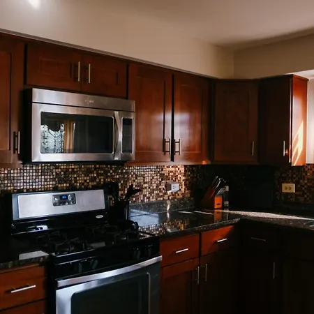 Apartment 3br Modern • Gym • Workspace • Quiet Location Chicago