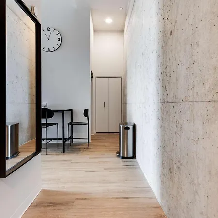 Apartment South Loop Rooftop With In And Out Parking 3 *