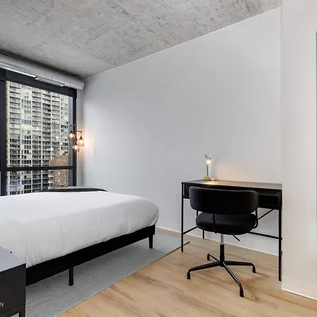South Loop Rooftop With In And Out Parking 2