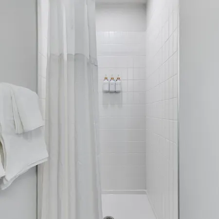 Apartment South Loop Rooftop With In & Out Parking 1 *