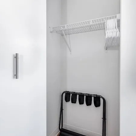 Apartment South Loop Rooftop With In And Out Parking 2 *